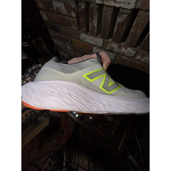 New Balance Fresh Foam X 880v14 2E Extra Wide Men 7.5 Grey Running Shoes Cushion